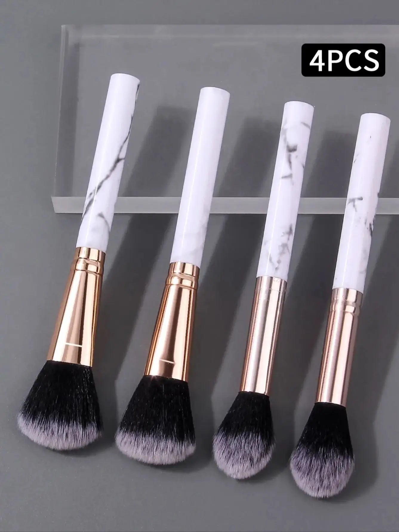Kit 4 pincéis de maquiagem